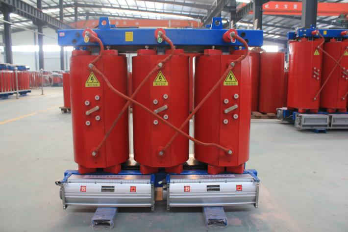 一般北京創(chuàng)聯(lián)匯通電氣全鋁的干式變壓器800kva價格是33900元，全銅的800kva干式變壓器價格是65000元。